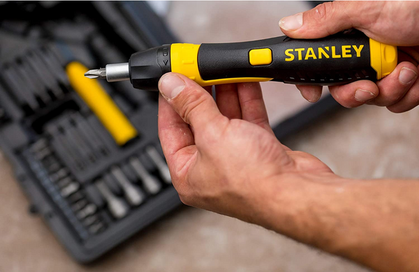 Wkrętak Multi-Bit z grzechotką i 36-cioma wymiennymi końcówkami Stanley 0-63-038