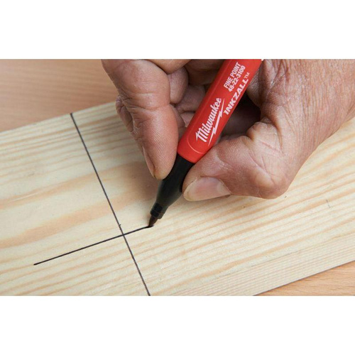 Zestaw 4 szt. markerów Milwaukee 48223106