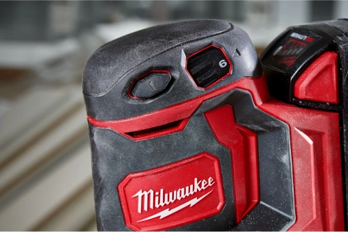 Szlifierka mimośrodowa Milwaukee M18 BOS125-0