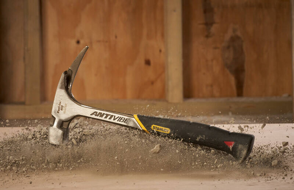 Młotek ciesielski Stanley Fatmax 1-51-937