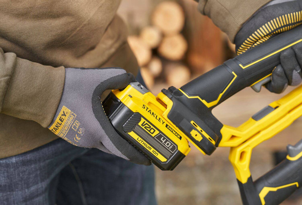 Sekator łańcuchowy Stanley Fatmax SFMCPS515M1-QW