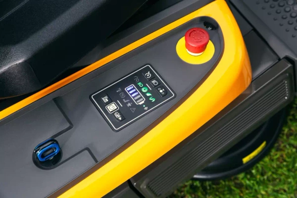 Kosiarka traktorek Stiga Swift 372e (REPLA00SWIFT)