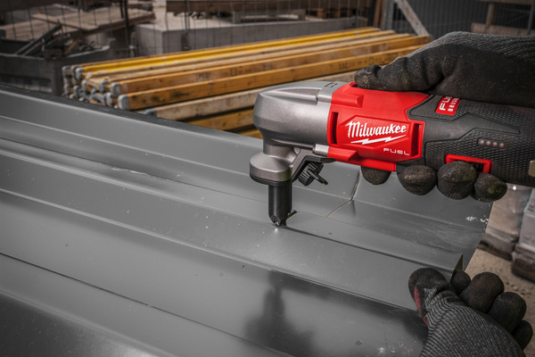 Nożyce do blachy Milwaukee M12 FNB16-402X