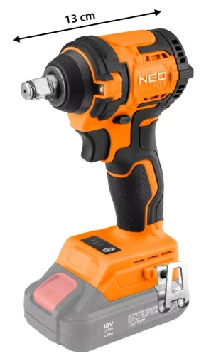 Klucz udarowy Neo Tools 04-613 z zestawem nasadek do felg