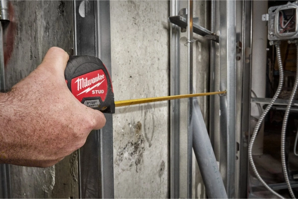 Taśma miernicza Milwaukee STUD 2 4932471628