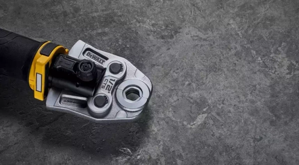 Zaciskarka do rur Dewalt DCE210D2K