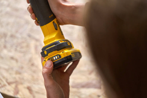 Narzędzie wielofunkcyjne Stanley Fatmax SFMCE500B