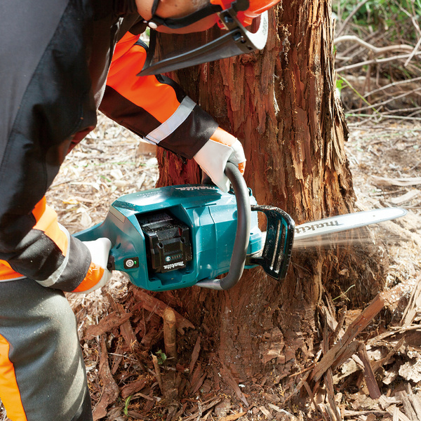 Pilarka łańcuchowa Makita UC017GZ