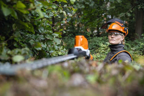 Nożyce do żywopłotu na wysięgniku Stihl HLA 86 (48590112933)