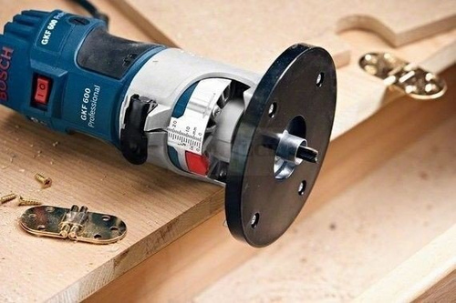 Frezarka krawędziowa Bosch GKF 600 060160A100