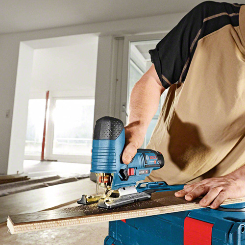 Wyrzynarka Bosch GST 12V-70