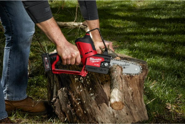Mini pilarka łańcuchowa Milwaukee M12 FHS-602X