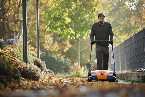 Zamiatarka ręczna Stihl KG 770 48600194707