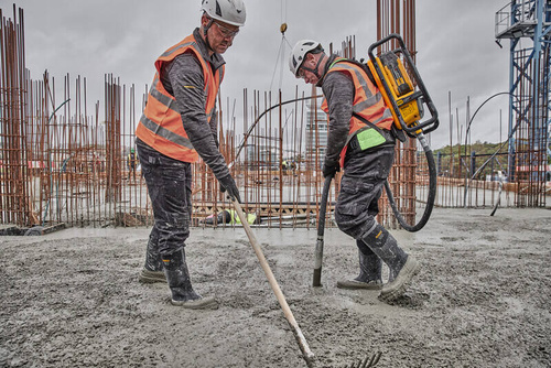 Wibrator do betonu Dewalt DCPS310AG2