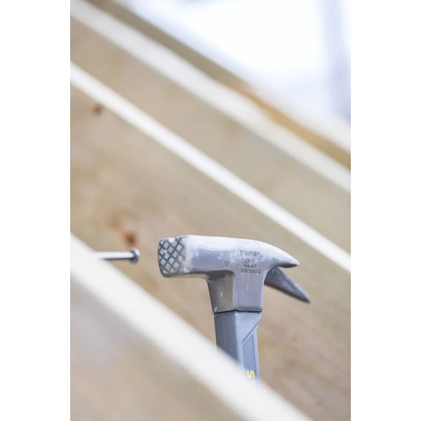 Młotek ciesielski Stanley STHT0-51312