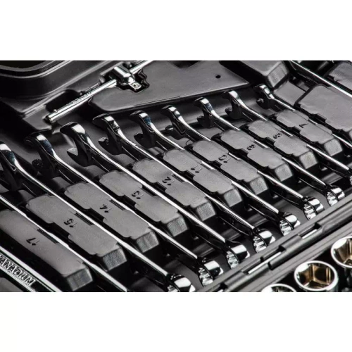 Zestaw kluczy nasadowych NEO Tools 08-915