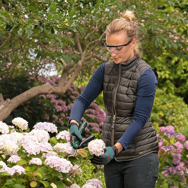 Akumulatorowe nożyce ogrodowe Bosch EasyPrune