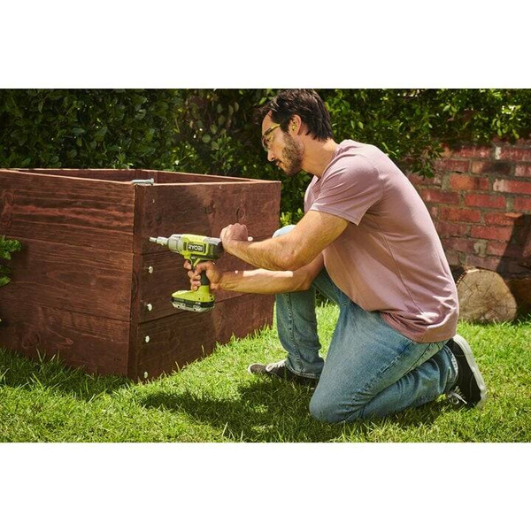 Klucz udarowy Ryobi RIW18-0