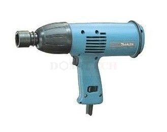 Klucz udarowy Makita 6905H