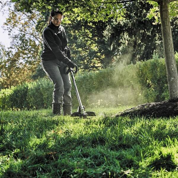 Wielofunkcyjne narzędzie ogrodowe DeWALT DCMAS5713N