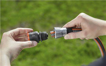 Szybkozłącze ze stopem Premium 19 mm (3/4")  OGS GARDENA 18254-20