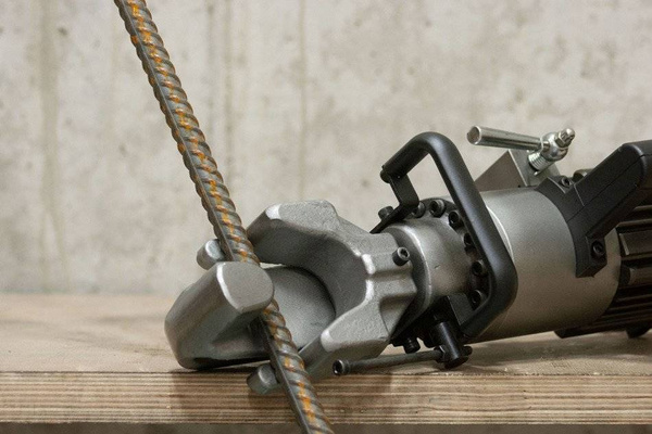 Giętarka do prętów 900W Ottensten RB16G 4PRO