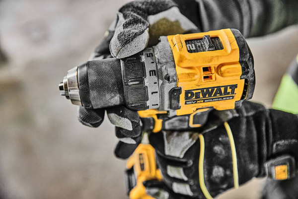 Wiertarko-wkrętarka Dewalt DCD800H2T