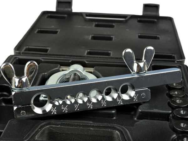 Zestaw do zarabiania przewodów hamulcowych 10 elementów Geko G02721