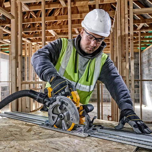 Pilarka tarczowa Dewalt DCS573T1