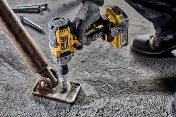 Klucz udarowy DeWALT DCF892P2G