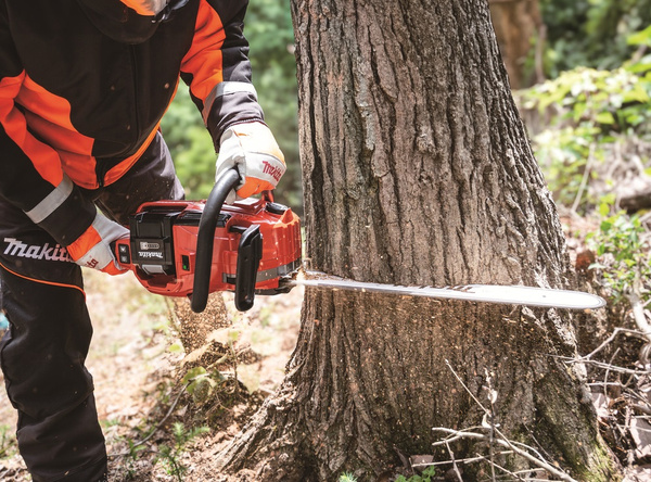 Pilarka łańcuchowa Makita UC030GE103