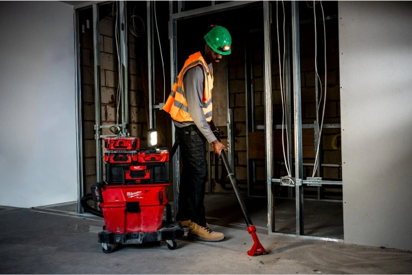 Odkurzacz akumulatorowy Milwuakee M18 F2VC23LG2-0