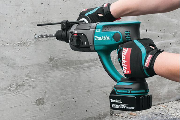 Młotowiertarka Makita DHR202RFJ