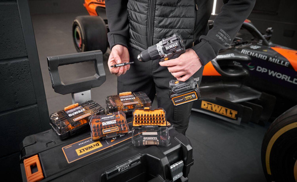 Wiertarko-wkrętarka Dewalt DCD85MM1T