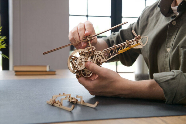 Drewniany helikopter UGEARS 70225