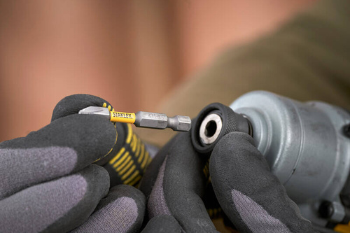 Zakrętarka Stanley Fatmax SFMCF830B