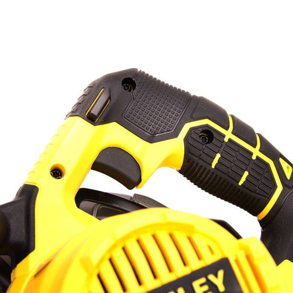 Pilarka tarczowa Stanley Fatmax FME301K