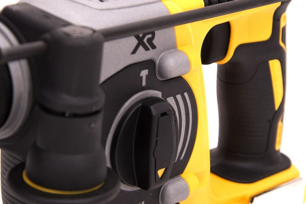 Młotowiertarka DeWALT DCH273NT