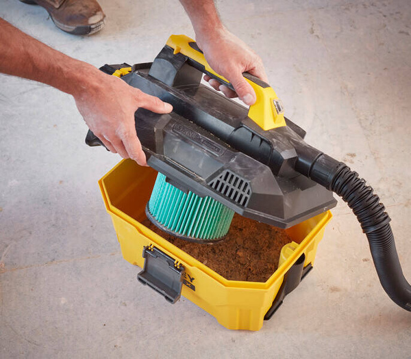 Odkurzacz akumulatorowy Stanley Fatmax SFMCV002B