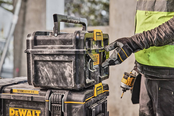 Ładowarka Dewalt DWST83471