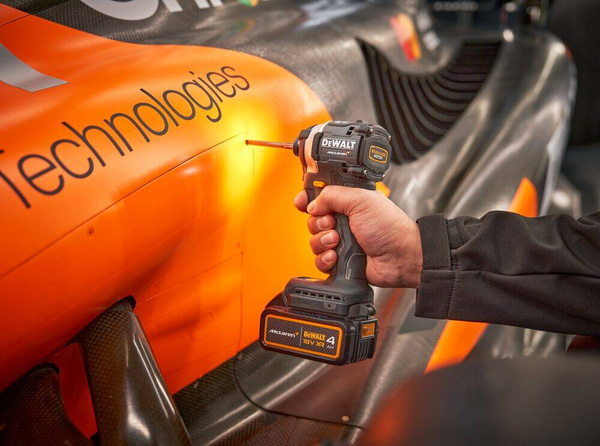 Zakrętarka Dewalt DCF85MP1T