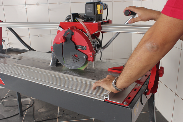 Przecinarka do glazury Rubi DC-250 1200 z tarczą CEV 250 55941