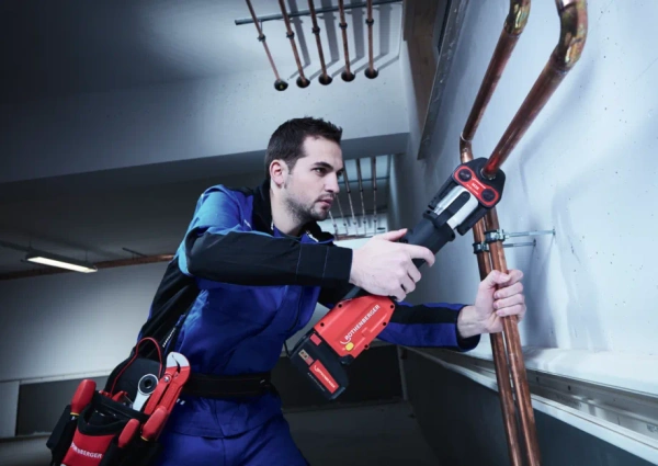 Zaciskarka do rur ROMAX 4000 1000001926