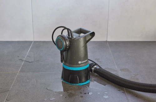 Pompa zanurzeniowa 2 w 1 do wody czystej/ brudnej Gardena 20000 BASIC 09018-47