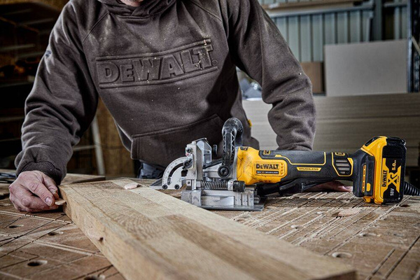 Lamelownica Dewalt DCW682P2