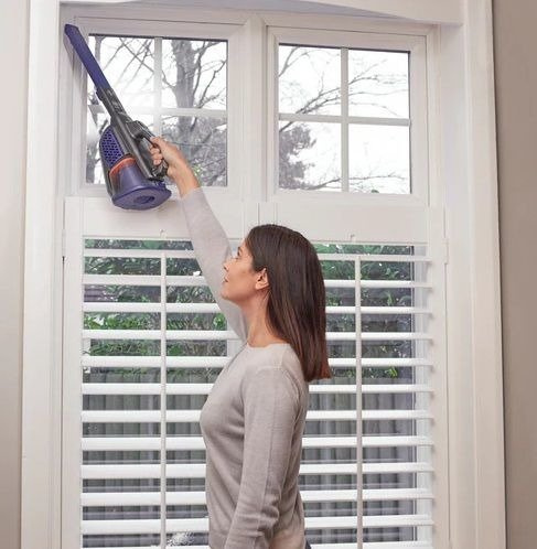 Bezprzewodowy odkurzacz ręczny BHHV520BFP + stacja ładująca + szczotka Black & Decker