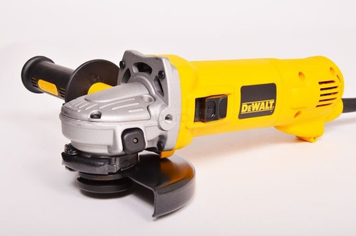 Szlifierka kątowa DeWalt D28135