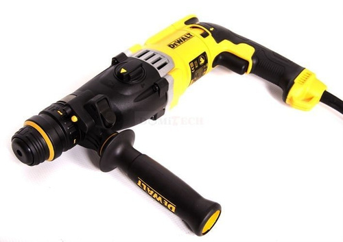 Młotowiertarka udrowa sds plus DeWalt D25144K z wymiennym uchwytem