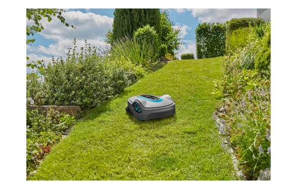 Robot koszący Gardena SILENO life, 1250 m²
