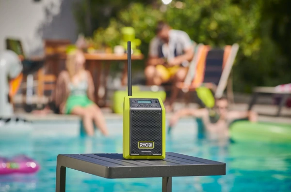 Radio z bluetooth i DAB+ Ryobi RRDAB18-0